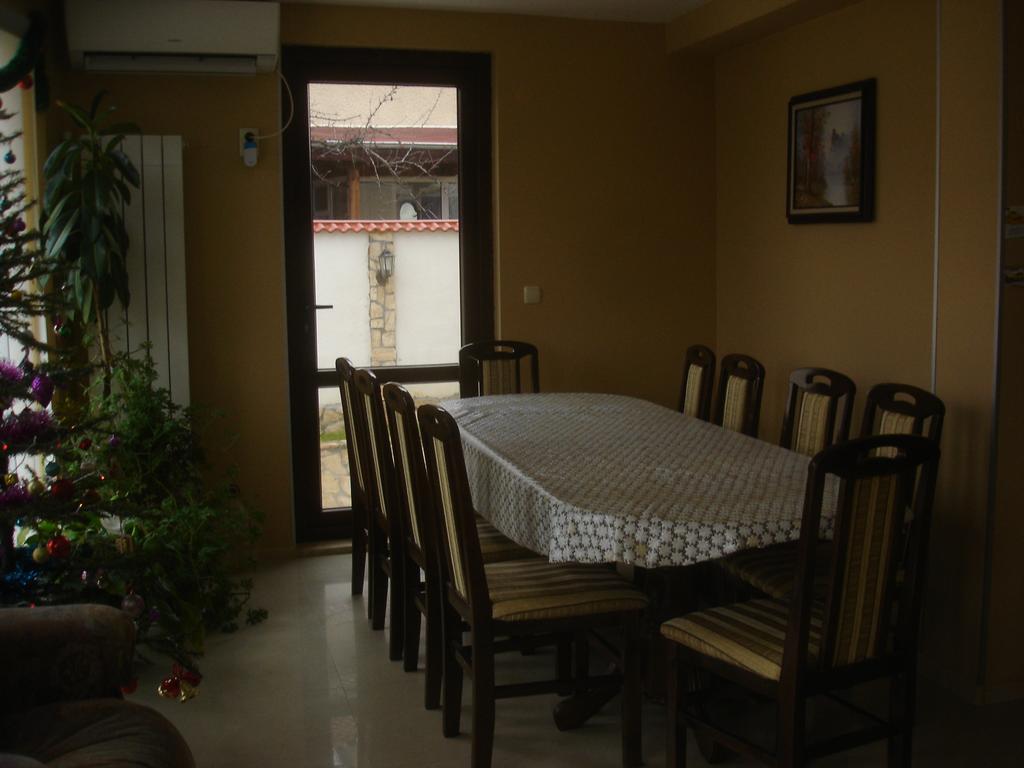 Guest House Camellia 贝尔科维察 外观 照片