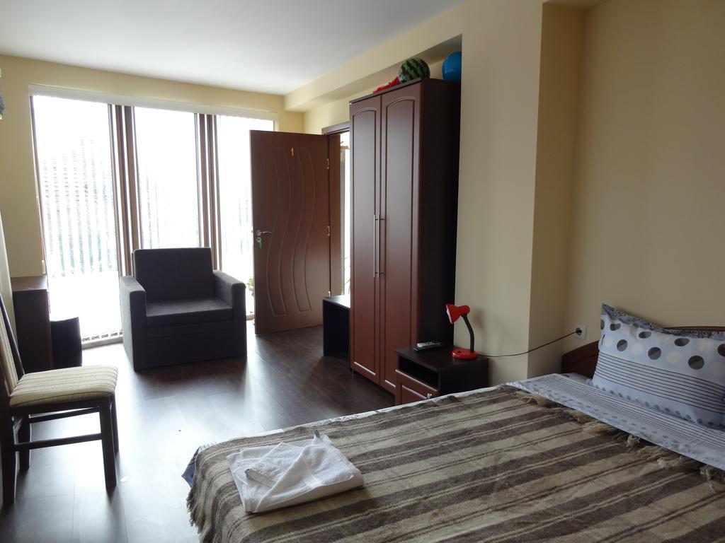 Guest House Camellia 贝尔科维察 外观 照片
