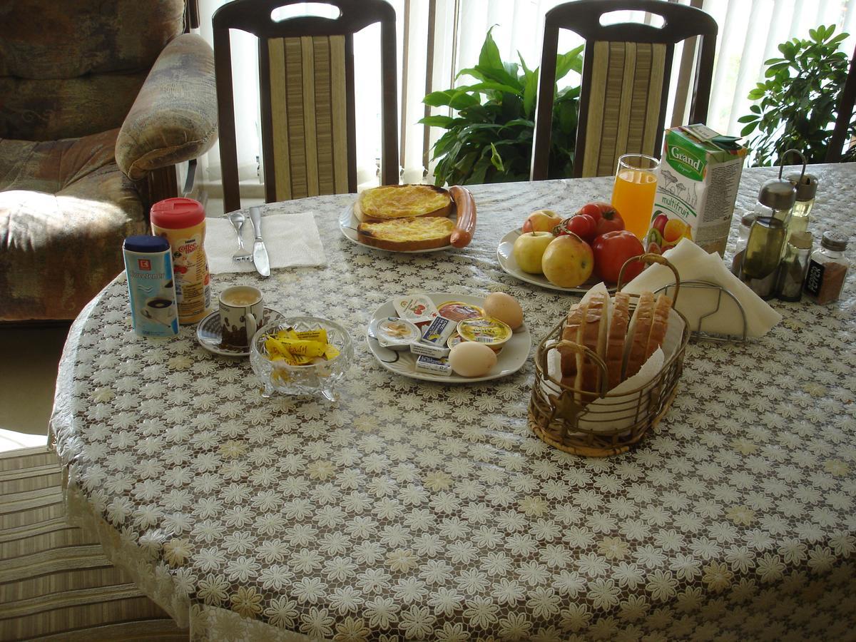 Guest House Camellia 贝尔科维察 外观 照片