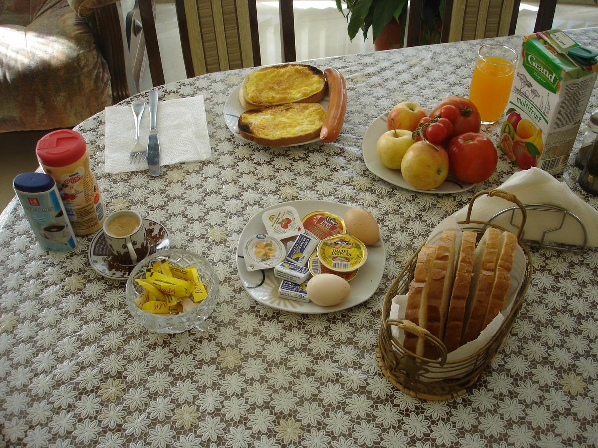 Guest House Camellia 贝尔科维察 外观 照片