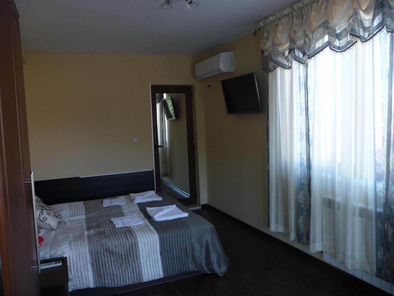 Guest House Camellia 贝尔科维察 外观 照片