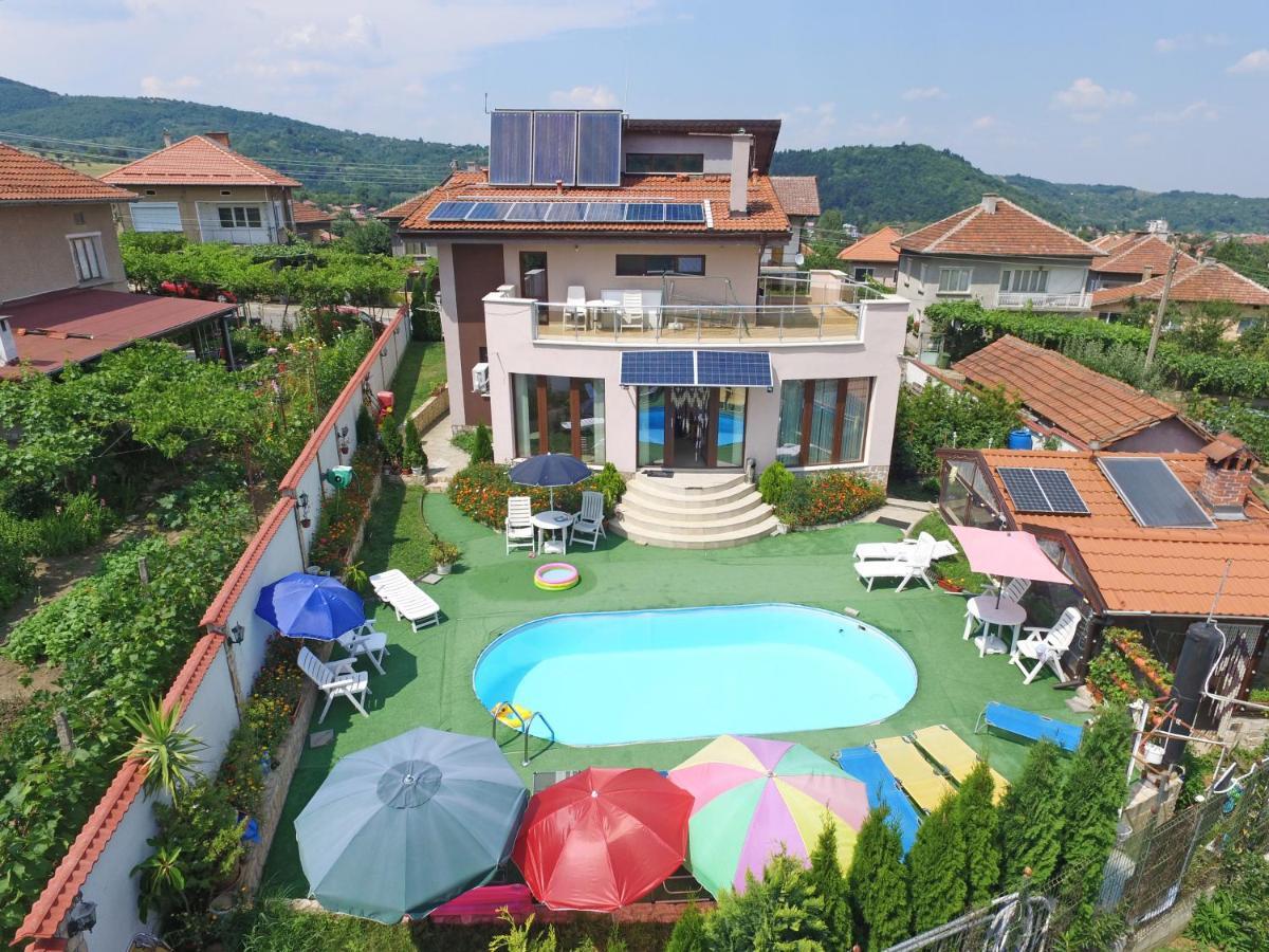 Guest House Camellia 贝尔科维察 外观 照片